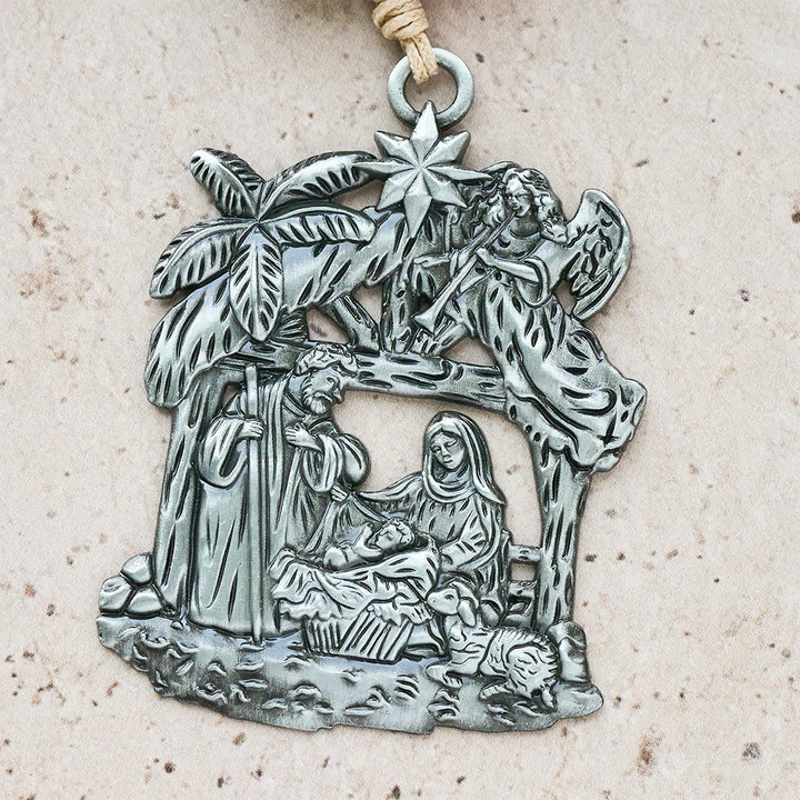 Rosario tascabile natalizio in 3 stili di Christianartworkshop con la Natività: perline scintillanti natalizie e ciondoli unici con scena della nascita - image 15