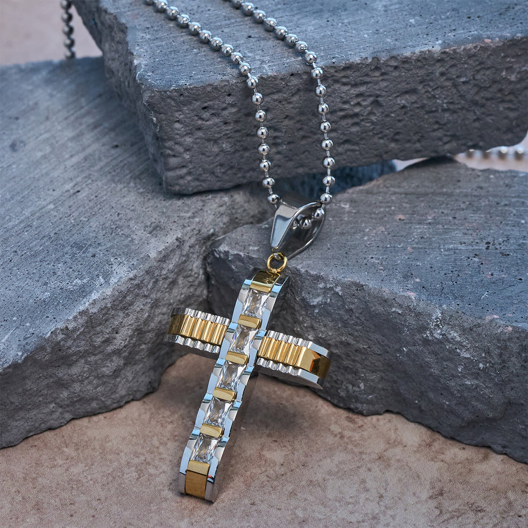 Collana con croce in lega di zirconi a 4 colori di Christianartworkshop: piccolo simbolo di fede quotidiana per uno stile personale - image 10