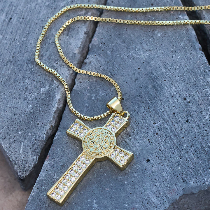 Christianartworkshop Collana con croce della serie Emblem di San Benedetto: promemoria di fede e grazia da indossare ogni giorno - Emblema di San Benedetto - image 0