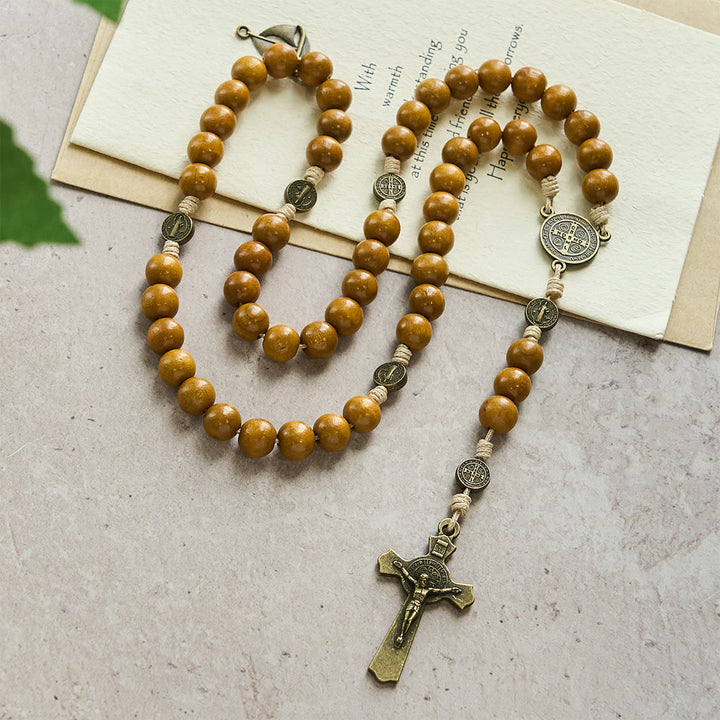 Christianartworkshop Rosario del Beato San Benedetto Guardiano: Grani di legno di pesco e Santo Crocifisso - image 3