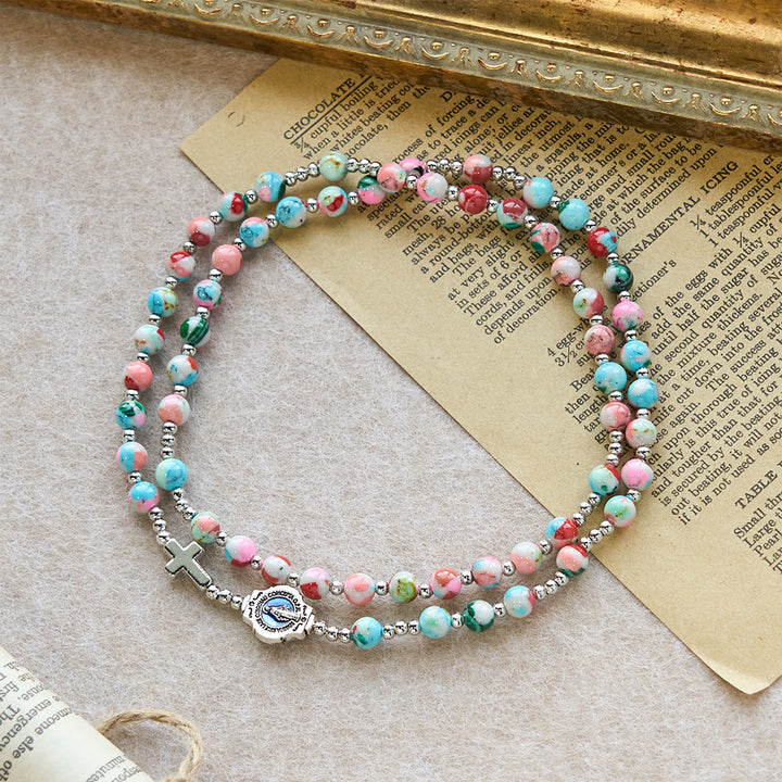 Bracciale rosario Christianartworkshop da 6 mm con luce UV pastello: tonalità pastello e devozione illuminata - image 4