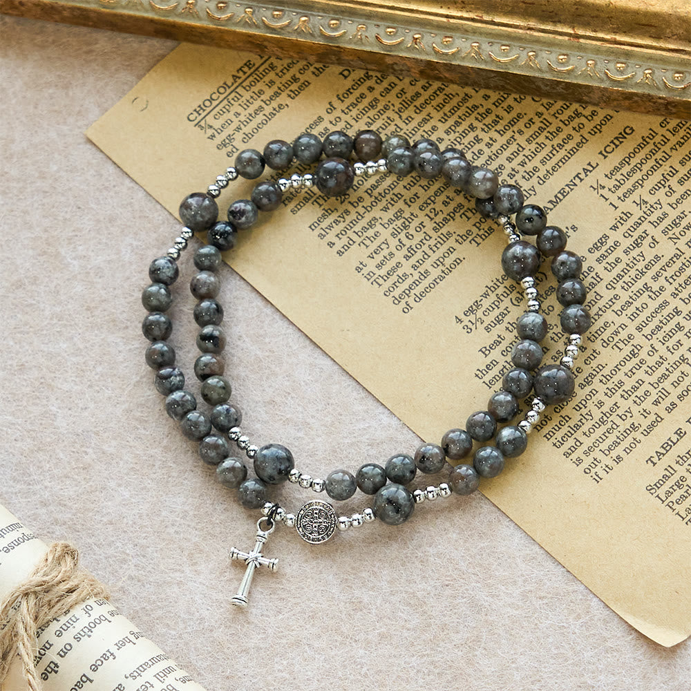 Bracciale rosario in pietra fiammata con luce UV Christianartworkshop da 6 mm: consistenza cenere e devozione illuminata - image 2