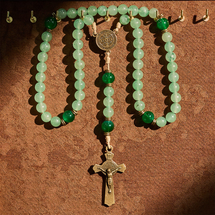 Rosario in avventurina verde benedetta Christianartworkshop : perle di giada e ciondolo del guardiano di San Benedetto - image 8