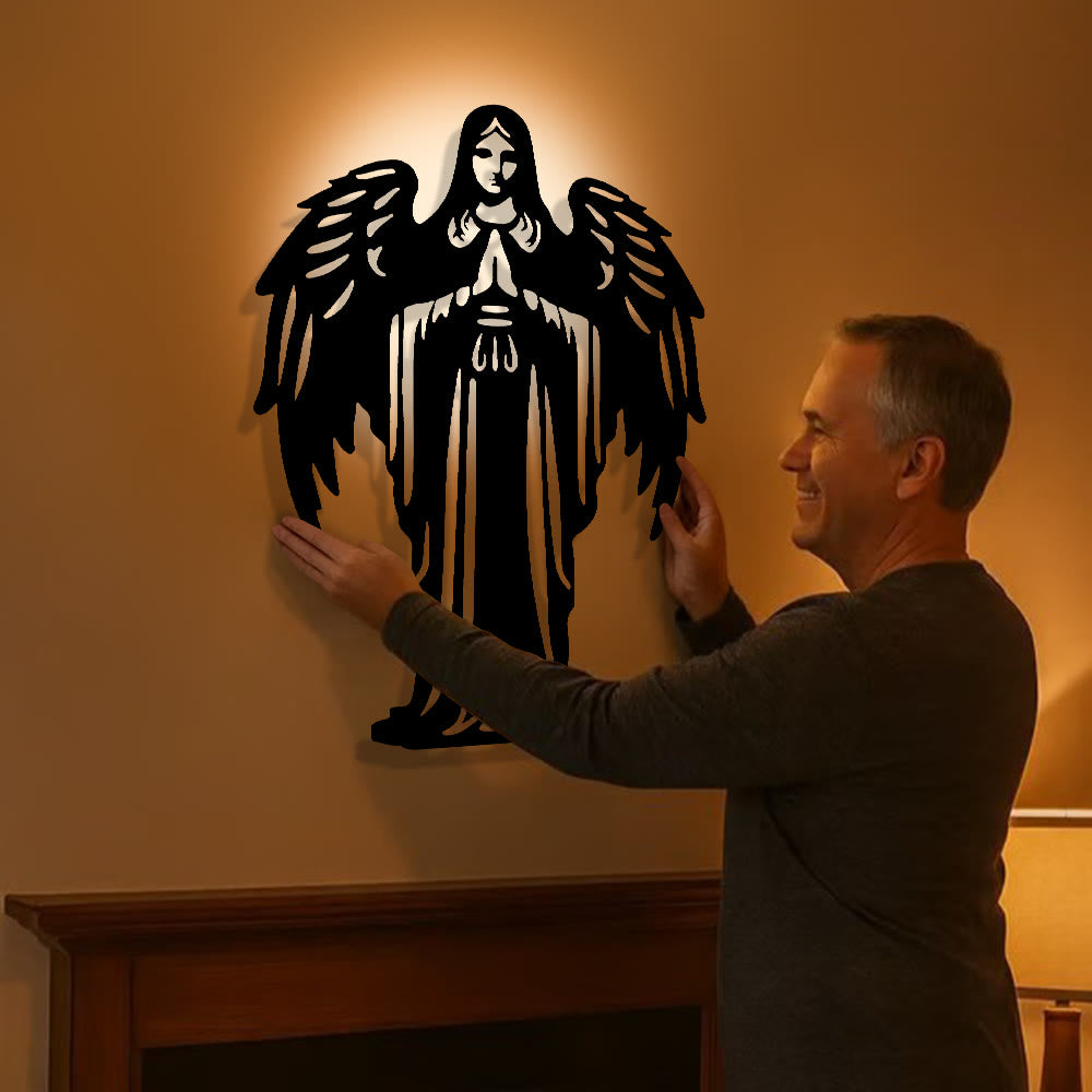 Christianartworkshop Decorazione da parete in metallo con angelo alato: silenzioso promemoria di dolce grazia - image 1