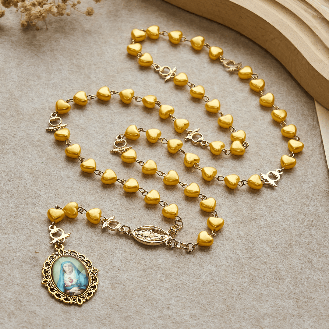 Set di rosario e bracciale con perline a cuore giallo Christianartworkshop: tenero compagno della grazia quotidiana - image 3