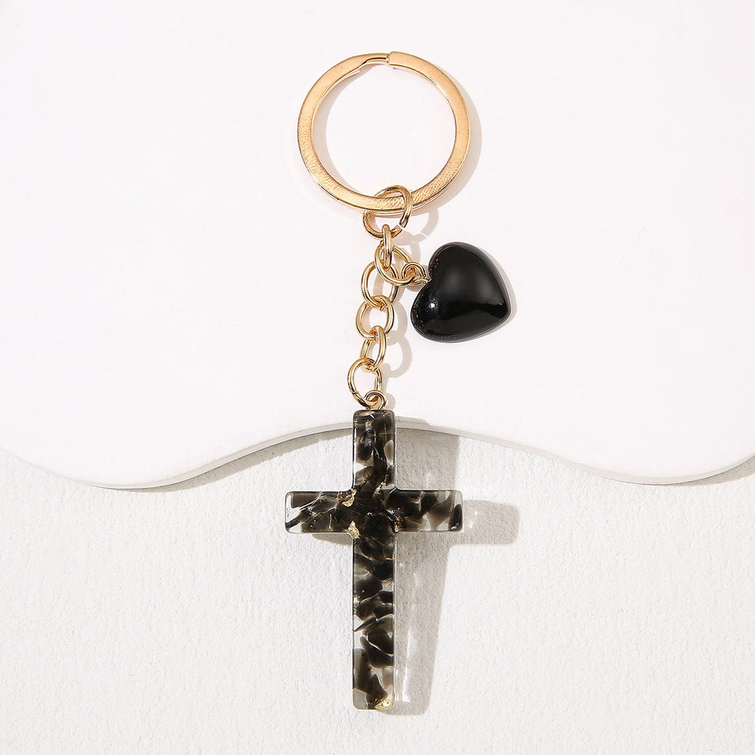 Portachiavi con croce in resina con accenti a forma di cuore di Christianartworkshop: tenera gioia per tutti - Nero - image 6
