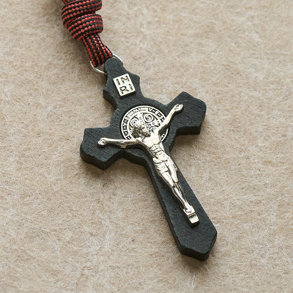 Christianartworkshop Rosario tascabile in occhio di tigre con coraggio e protezione: medaglia dell'esorcismo del Beato San Benedetto e croce - image 4