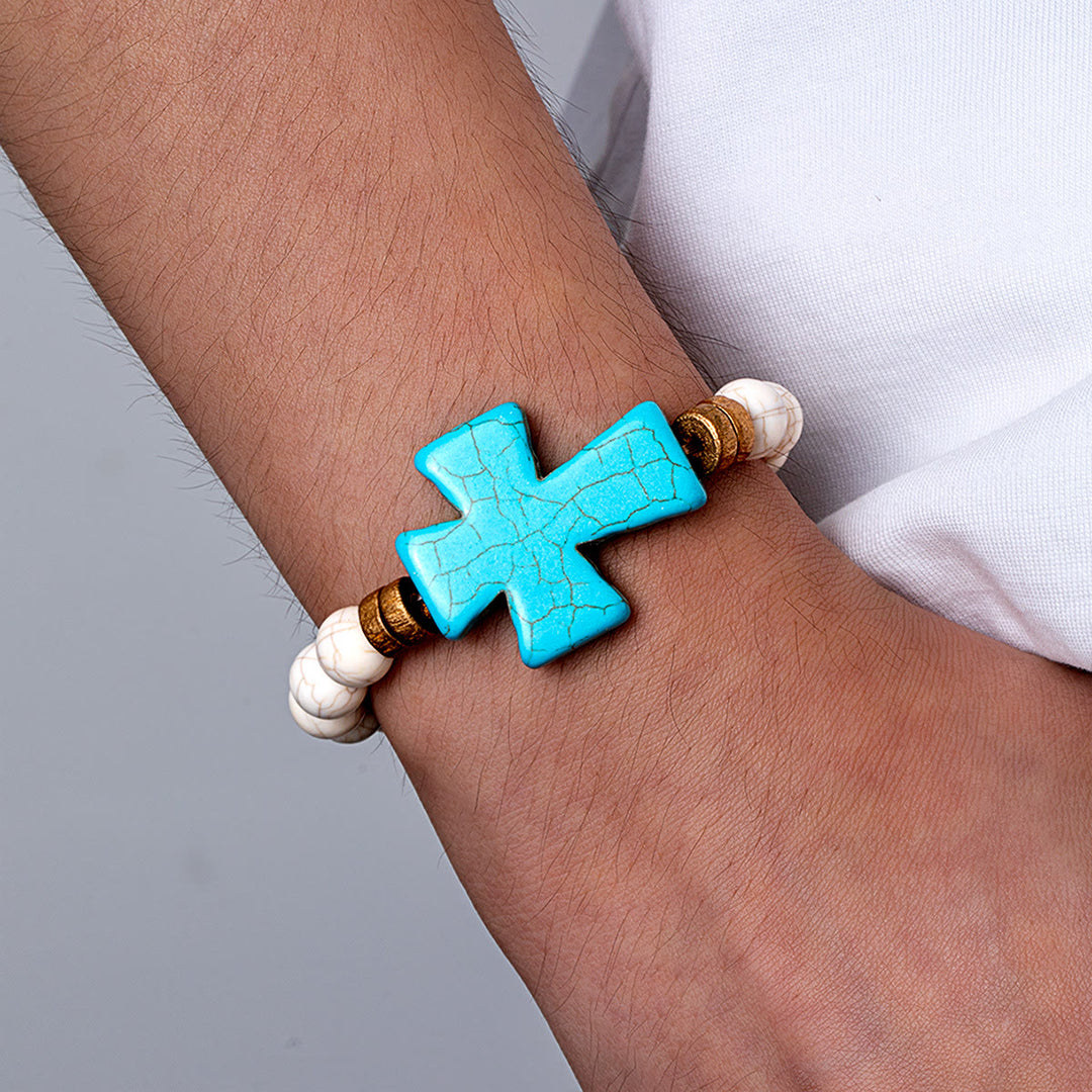 Bracciale con croce testurizzata multi-stile Christianartworkshop : devozione audace da indossare ogni giorno - image 2