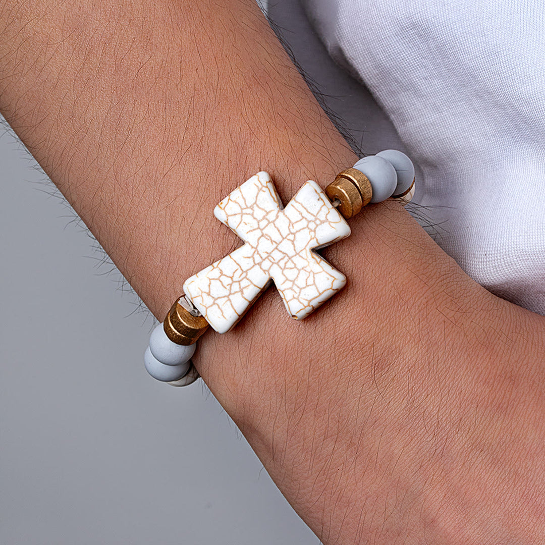 Bracciale con croce testurizzata multi-stile Christianartworkshop : devozione audace da indossare ogni giorno - image 6