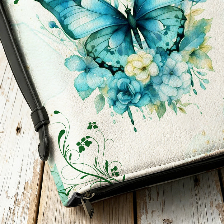 Christianartworkshop Copertina per Bibbia personalizzata con farfalla: una dolce trasformazione per la Sua Parola - image 10