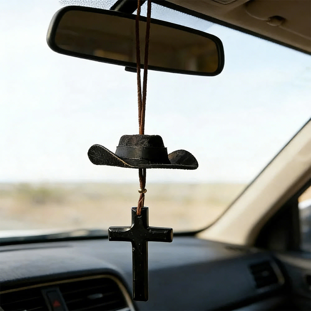 Christianartworkshop Ciondolo a forma di auto con cappello da cowboy e croce: fede incrollabile per la strada aperta - Croce di legno - Nero - image 8