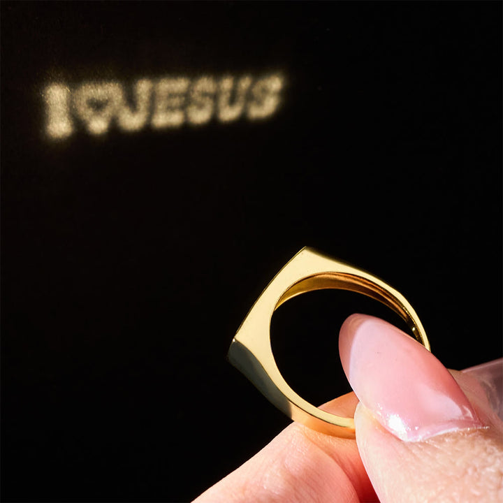 Christianartworkshop Anello scolpito dalla luce I Love JESUS: amore radioso da indossare ogni giorno - Amo Gesù (adatto per taglie USA 8,5-10) - image 0