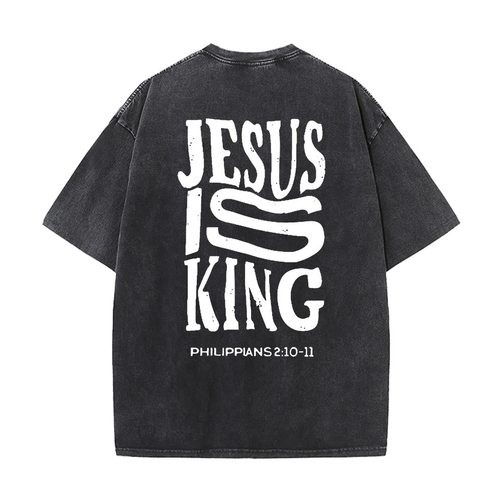 Christianartworkshop Maglietta unisex lavata con grafica Jesus Is King - Nero - 5XL - image 2