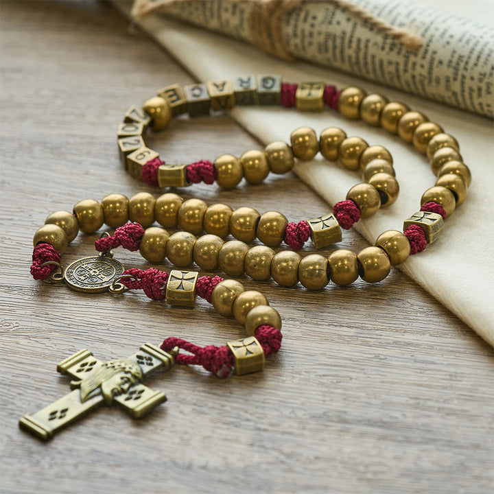 Christianartworkshop Rosario di San Benedetto in bronzo rosso Grace & Year: 2026 grani commemorativi con iniziali personalizzate - image 3
