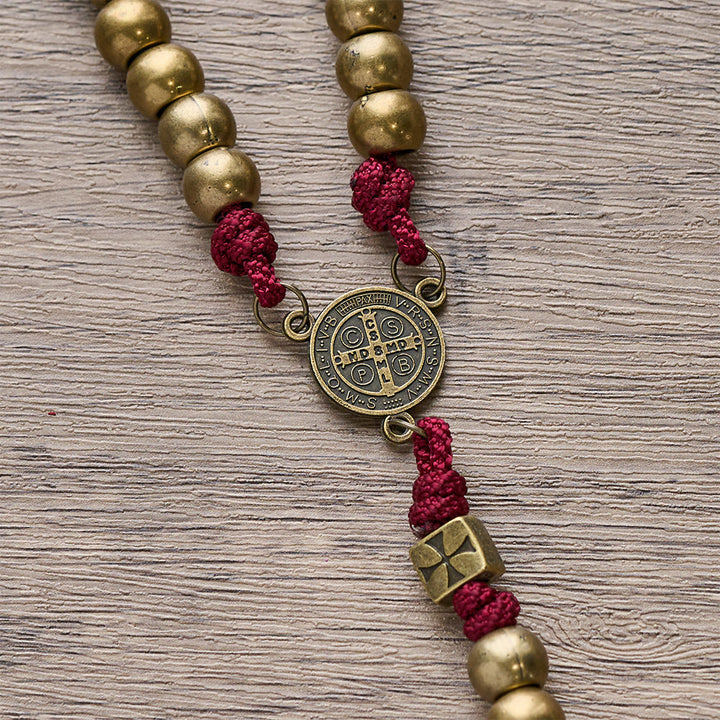 Christianartworkshop Rosario di San Benedetto in bronzo rosso Grace & Year: 2026 grani commemorativi con iniziali personalizzate - image 11
