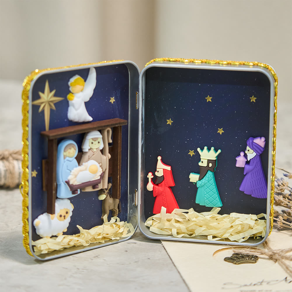 Christianartworkshop Presepe di latta: una celebrazione compatta della fede e della storia del Natale - image 1