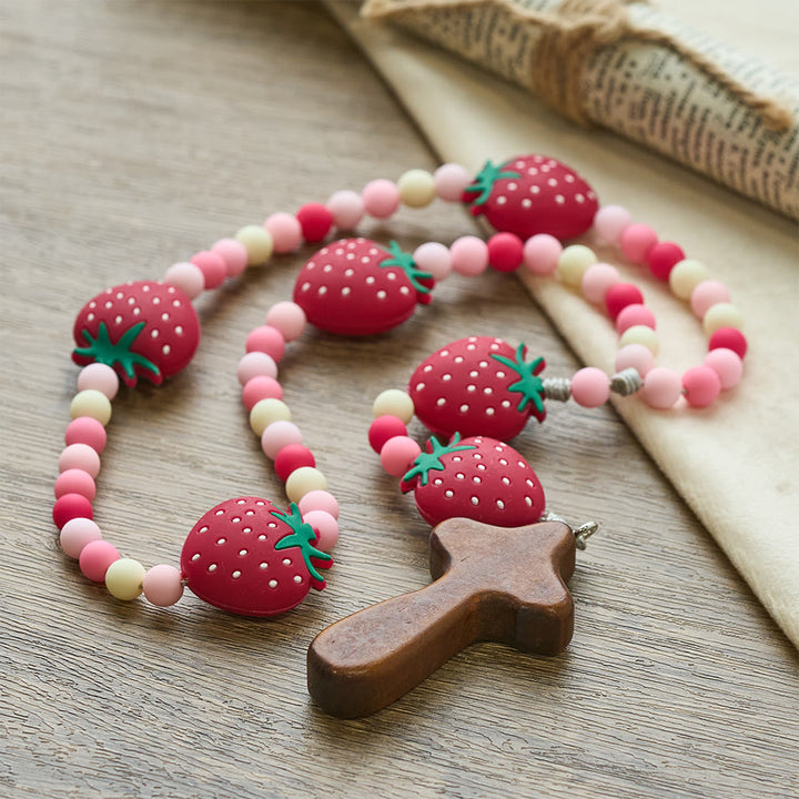 Christianartworkshop Rosario per bambini con fragole dolci: bacche morbide e grani bianchi rosa per giovani credenti - image 6