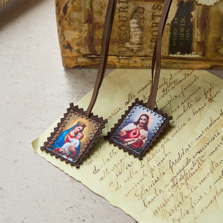 Christianartworkshop Sacro Cuore e Scapolare della Madonna – Una doppia devozione a Gesù e Maria - image 5