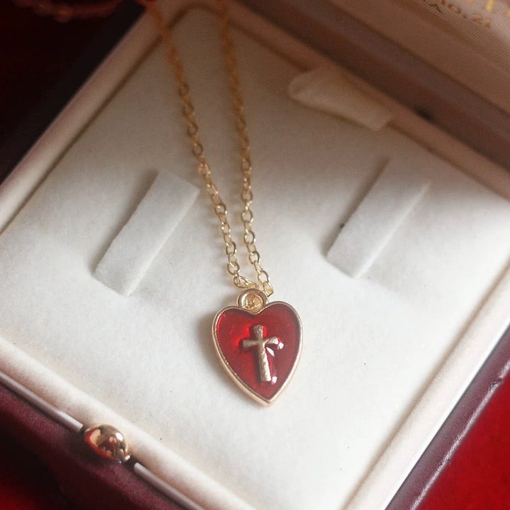 Christianartworkshop Collana e orecchini con ciondolo a forma di cuore e croce abbinati: incarna il suo tenero amore - image 1