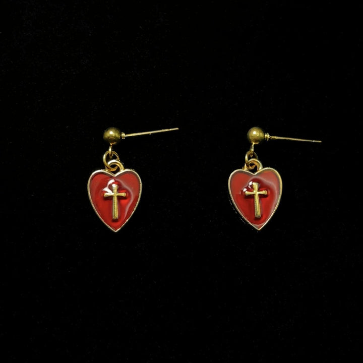 Christianartworkshop Collana e orecchini con ciondolo a forma di cuore e croce abbinati: incarna il suo tenero amore - Orecchini - image 2
