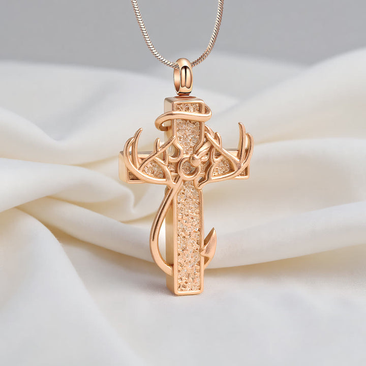 Collana con ciondolo a croce per caccia e pesca Christianartworkshop : fede all'aria aperta e devozione spirituale - image 5
