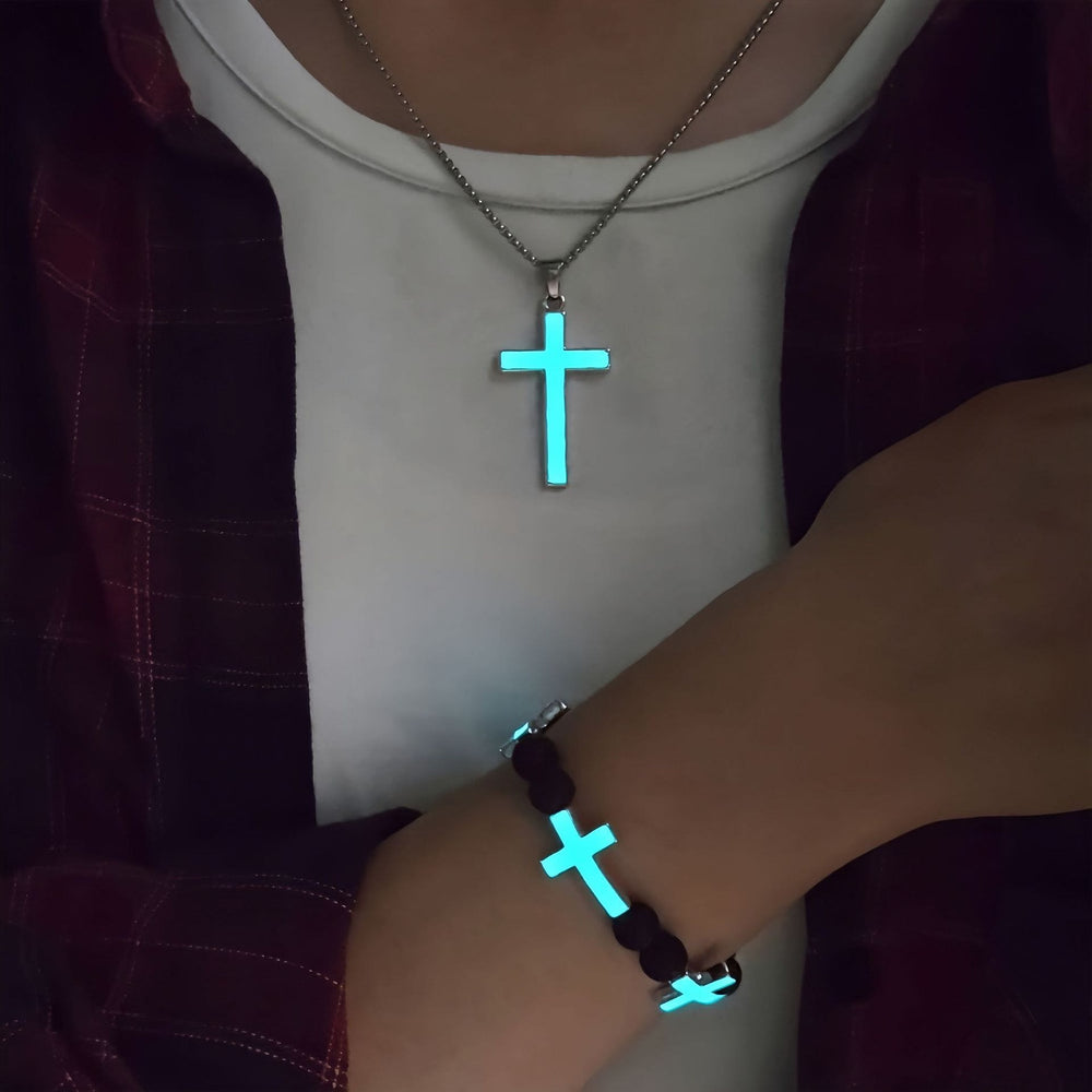 Christianartworkshop Collana con croce luminosa e set di braccialetti con perline: ricorda la sua luce silenziosa - image 1