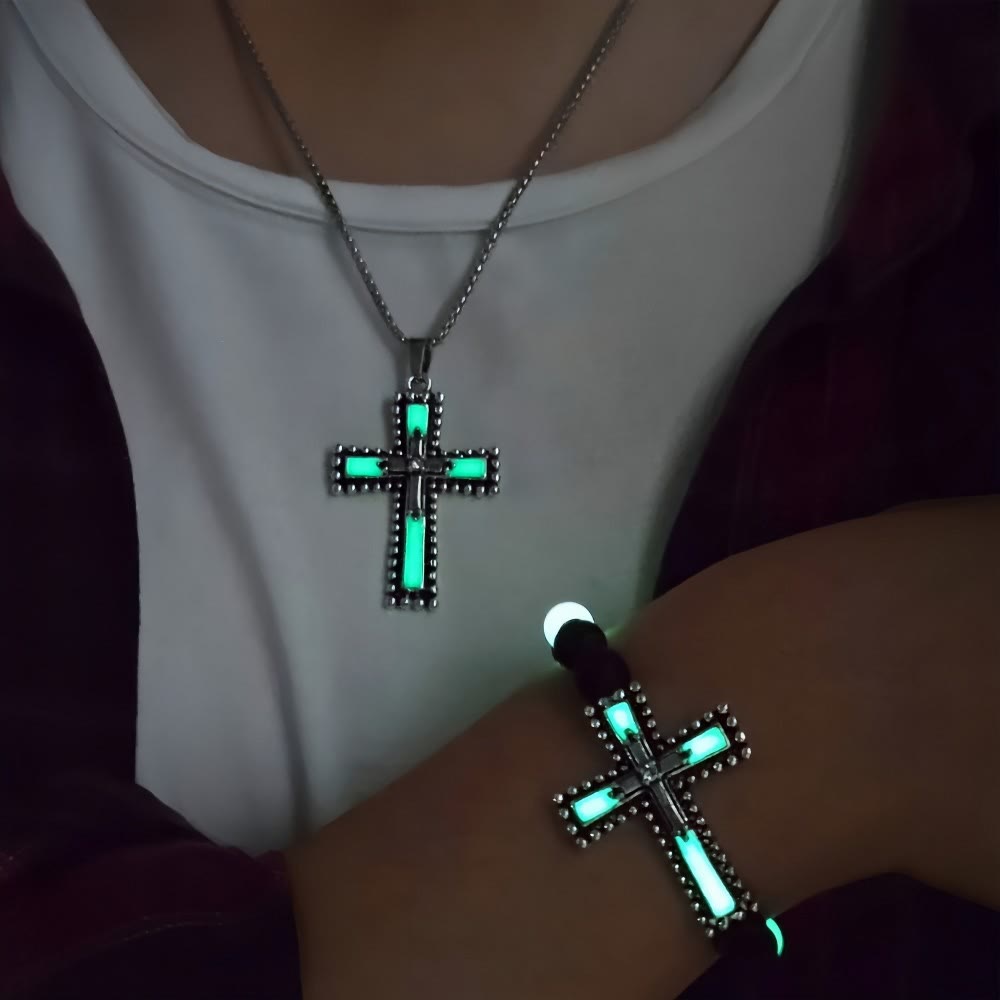 Christianartworkshop Set di gioielli a forma di croce che si illumina al buio con pietra vulcanica: tieni vicina la Sua Grazia dopo il tramonto - image 4