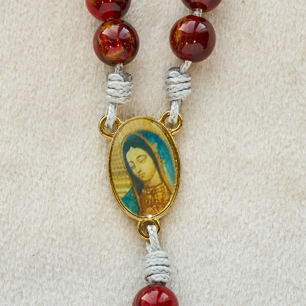 Christianartworkshop Rosario della fede dei Sette Dolori in rosso vino frizzante con medaglia dorata della Madonna - image 6