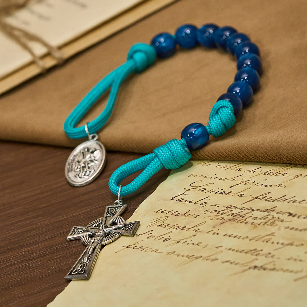 Christianartworkshop Rosario tascabile con perline blu navy e cordino turchese con devozione a San Michele - image 2