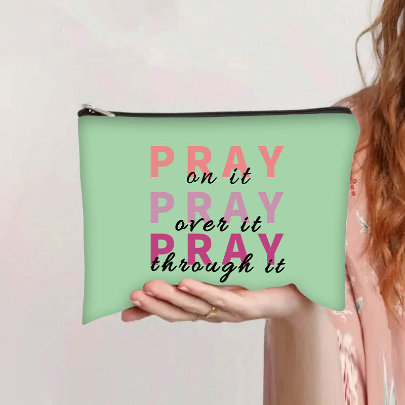 Christianartworkshop Borsa da viaggio per cosmetici Pray On It, Pray Over It, Pray Through It - Verde - image 0