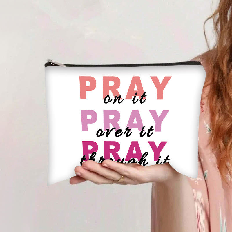Christianartworkshop Borsa da viaggio per cosmetici Pray On It, Pray Over It, Pray Through It - Bianco - image 5