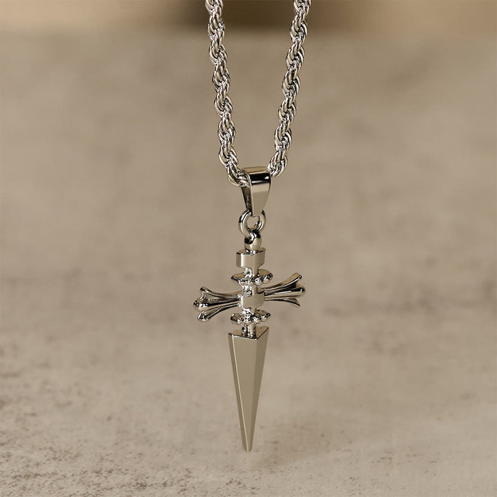 Christianartworkshop Collana con ciondolo a forma di croce e pugnale: incarna la sua coraggiosa protezione - Argento - image 4
