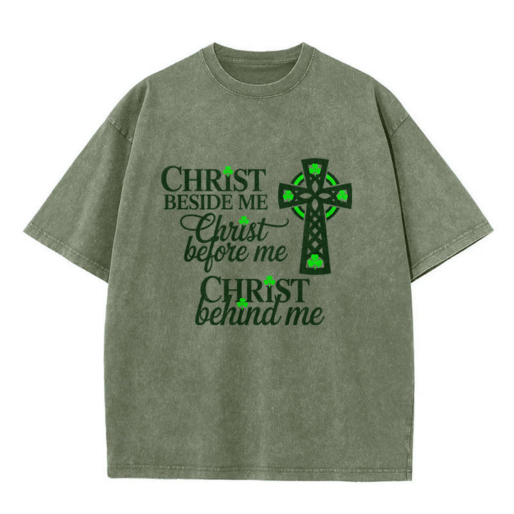Christianartworkshop Maglietta unisex lavata con croce celtica Christ Beside Me: indossa la sua presenza costante - Verde militare - 5XL - image 9