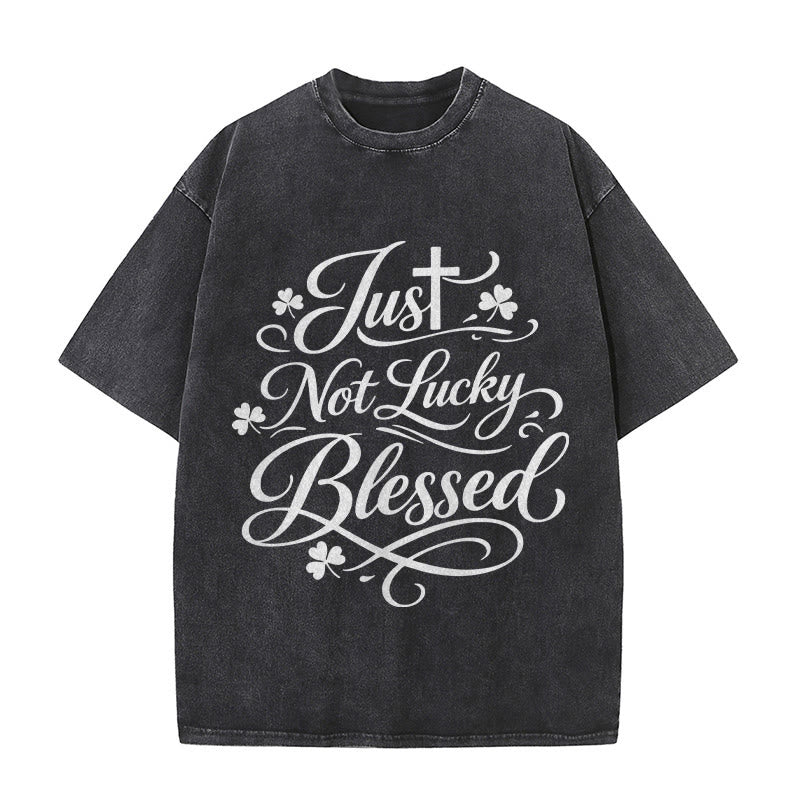 Christianartworkshop Maglietta unisex lavata con scritta Just Not Lucky, Blessed Cross & Shamrock - Nero - 5XL - image 4