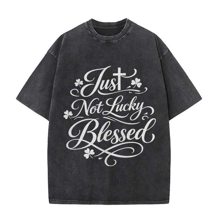 Christianartworkshop Maglietta unisex lavata con scritta Just Not Lucky, Blessed Cross & Shamrock - Nero - 5XL - image 4