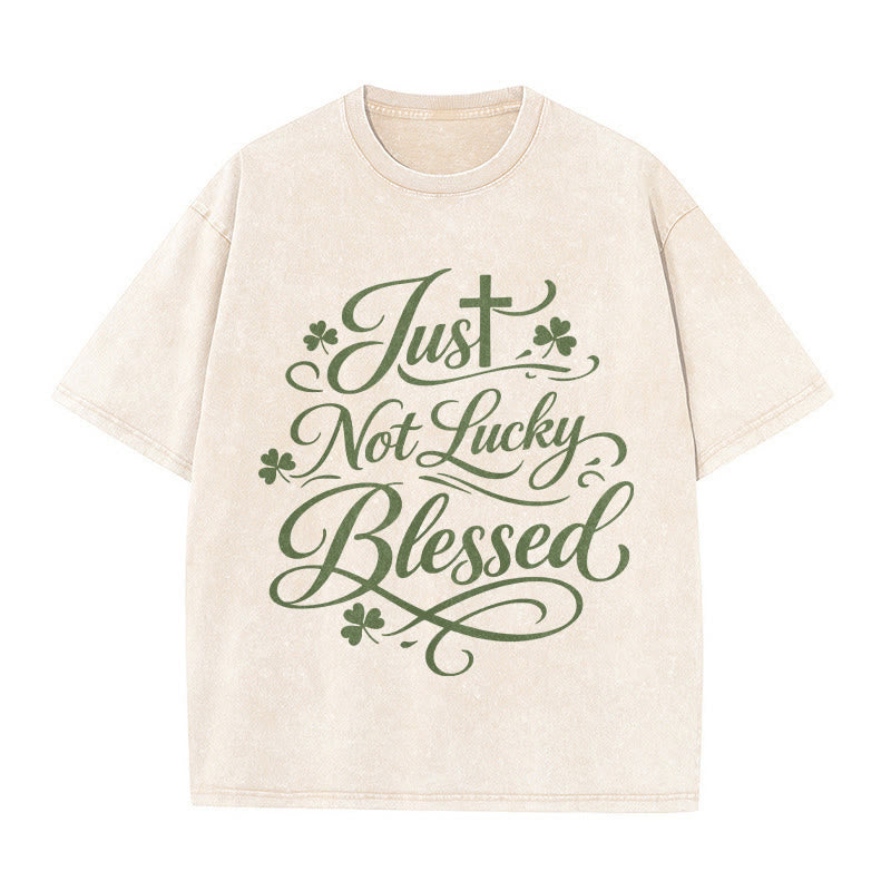 Christianartworkshop Maglietta unisex lavata con scritta Just Not Lucky, Blessed Cross & Shamrock - Beige - 5XL - image 6
