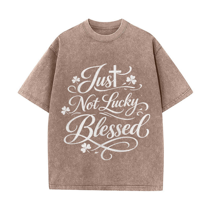 Christianartworkshop Maglietta unisex lavata con scritta Just Not Lucky, Blessed Cross & Shamrock - Marrone - 5XL - image 7