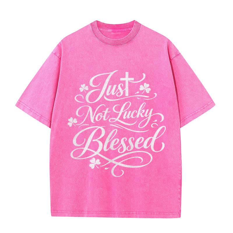 Christianartworkshop Maglietta unisex lavata con scritta Just Not Lucky, Blessed Cross & Shamrock - Rosa - 5XL - image 8