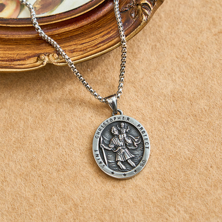 Christianartworkshop Collana con medaglione ovale "San Cristoforo ci protegga": incarna la protezione del suo viaggiatore - image 4