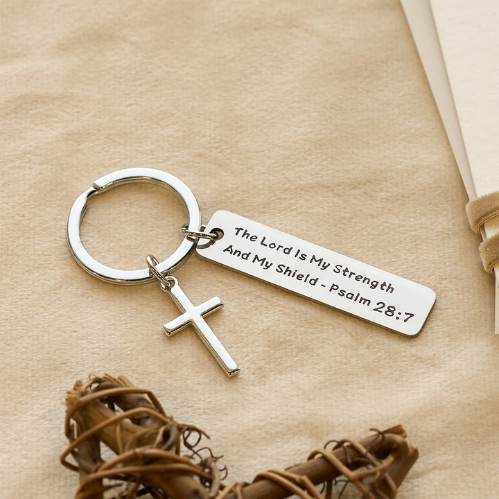 Christianartworkshop Portachiavi con versetto della Bibbia inciso e ciondolo a forma di croce: porta le promesse di Gesù ovunque tu vada - Salmo 28:7 - image 8