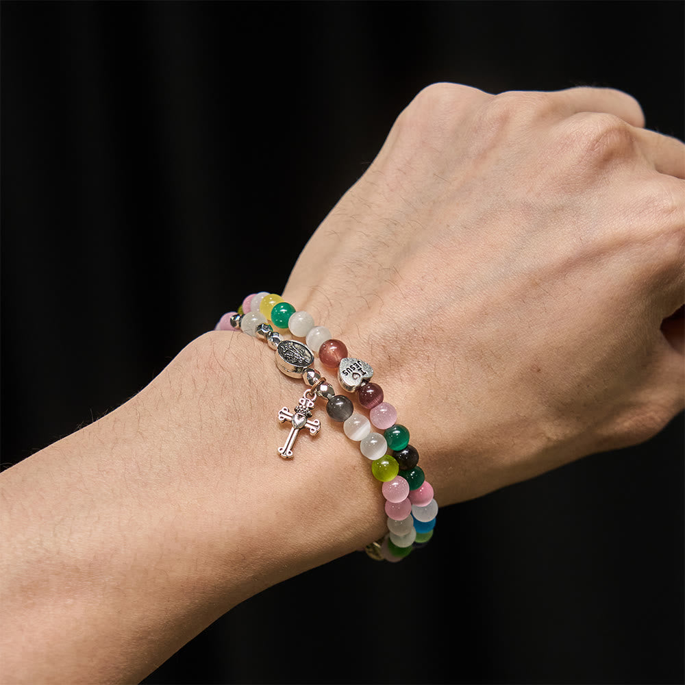 Christianartworkshop Braccialetto con perline multicolore a forma di occhio di gatto (collana per bambini) con medaglie "I Love Jesus" e "Arcangelo" - image 1