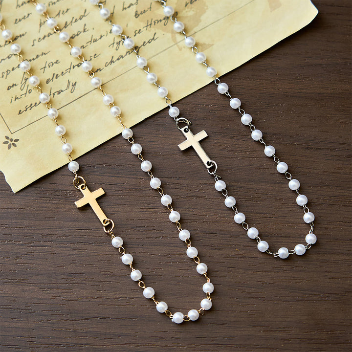 Christianartworkshop Collana con perline bianche e croce: devozione elegante e grazia fedele - image 0