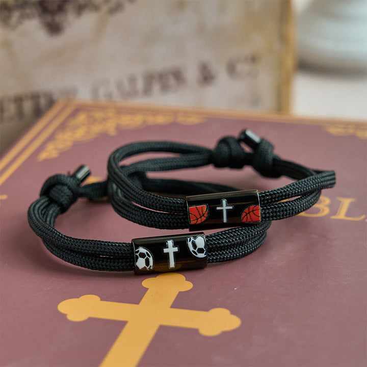 Christianartworkshop Braccialetto con croce in paracord per basket, calcio e baseball: compagno di fede e sport - image 2
