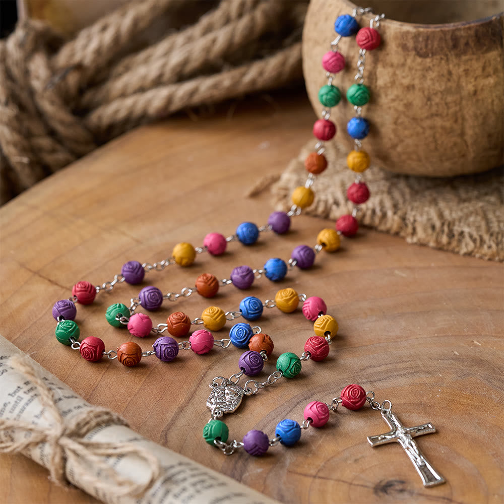 Rosario con perline color rosa della Sacra Famiglia di Gesù Croce - image 2