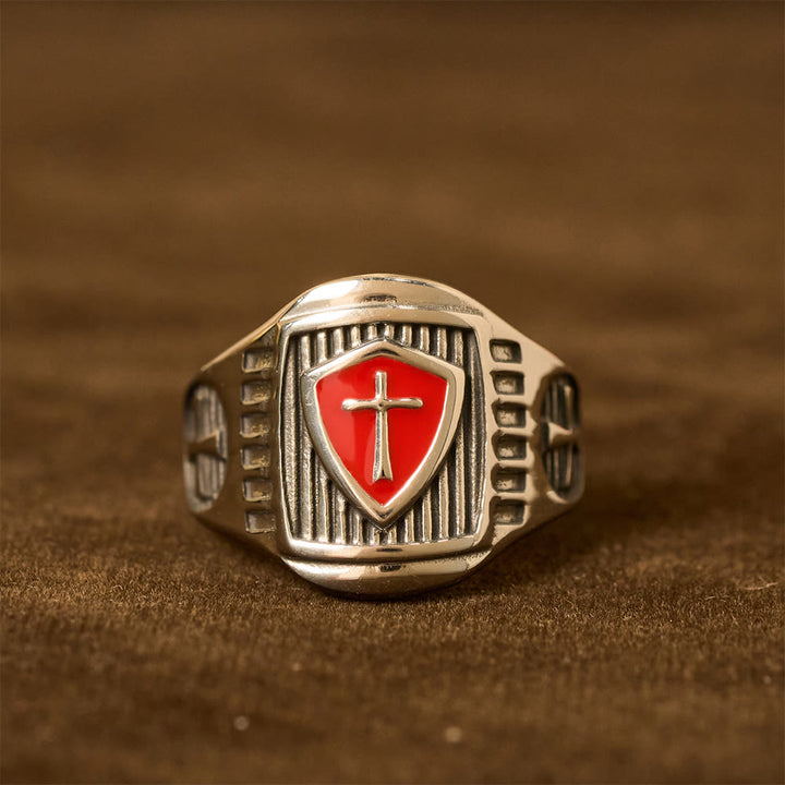 Christianartworkshop Anello con croce e scudo templare - Un emblema sacro di valore e fede - image 2