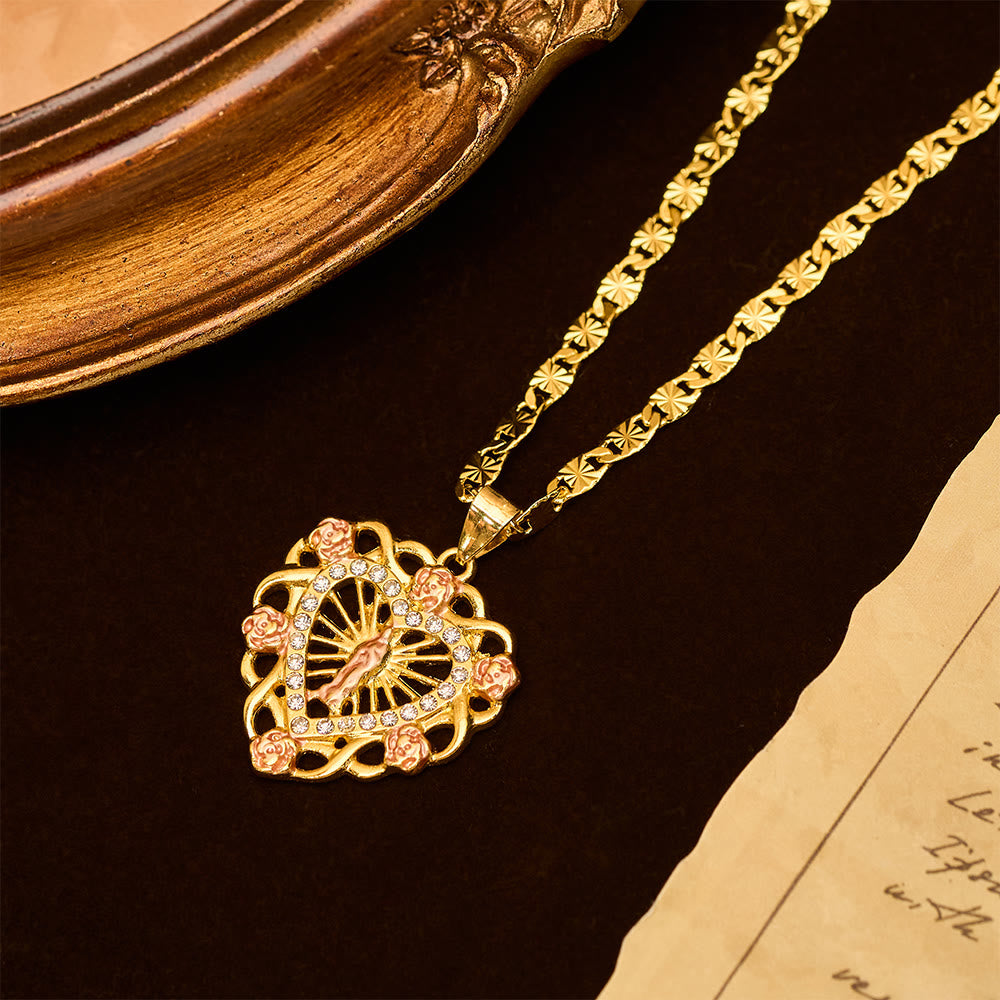 Christianartworkshop Collana traforata con cuore della Madonna e accento rosa: un promemoria quotidiano della sua intercessione - image 1