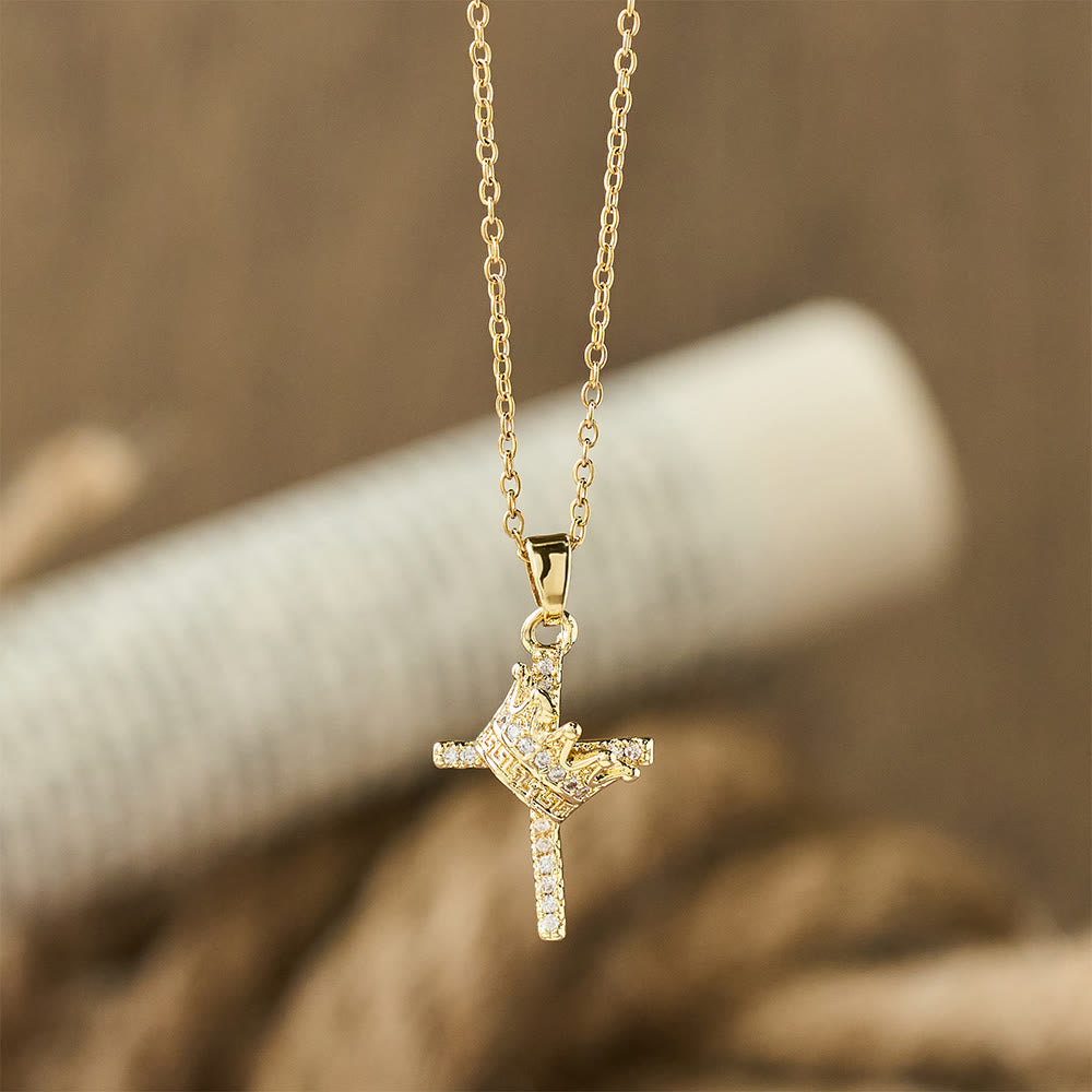 Christianartworkshop Collana con croce e corona scintillanti (2 misure): incarna la fede e la devozione regale - image 9
