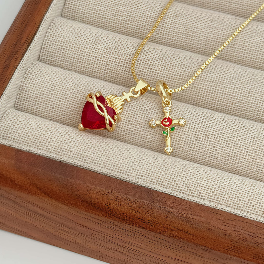 Christianartworkshop Collana con ciondolo a forma di cuore sacro e croce rosa: incarna l'amore divino e la grazia redentrice - image 3