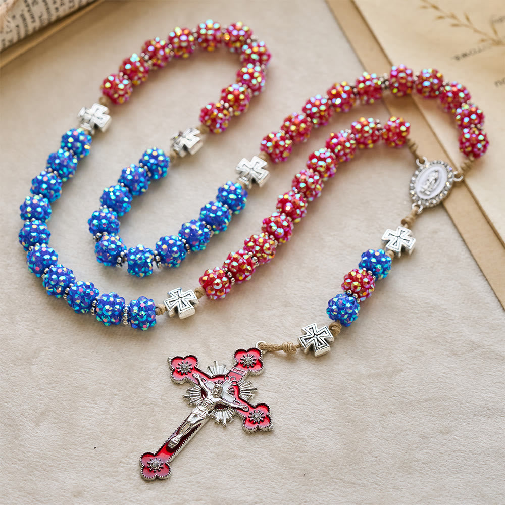 Christianartworkshop Rosario con perline di diamanti abbaglianti rossi e blu con accenti a croce maltese - Nostra Signora e il Crocifisso - image 0