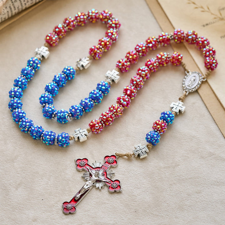 Christianartworkshop Rosario con perline di diamanti abbaglianti rossi e blu con accenti a croce maltese - Nostra Signora e il Crocifisso - image 0